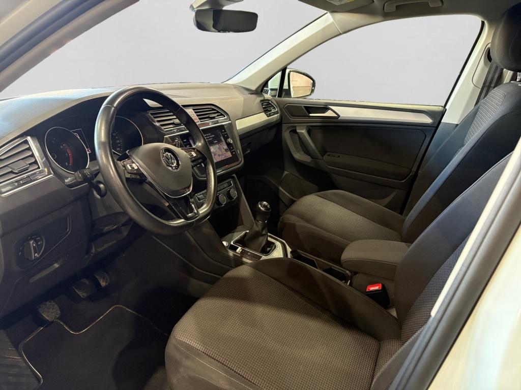 Volkswagen Tiguan 1.5 TSI Trend LED SHZ KESSY KLIMA PDC, миниатюра 10