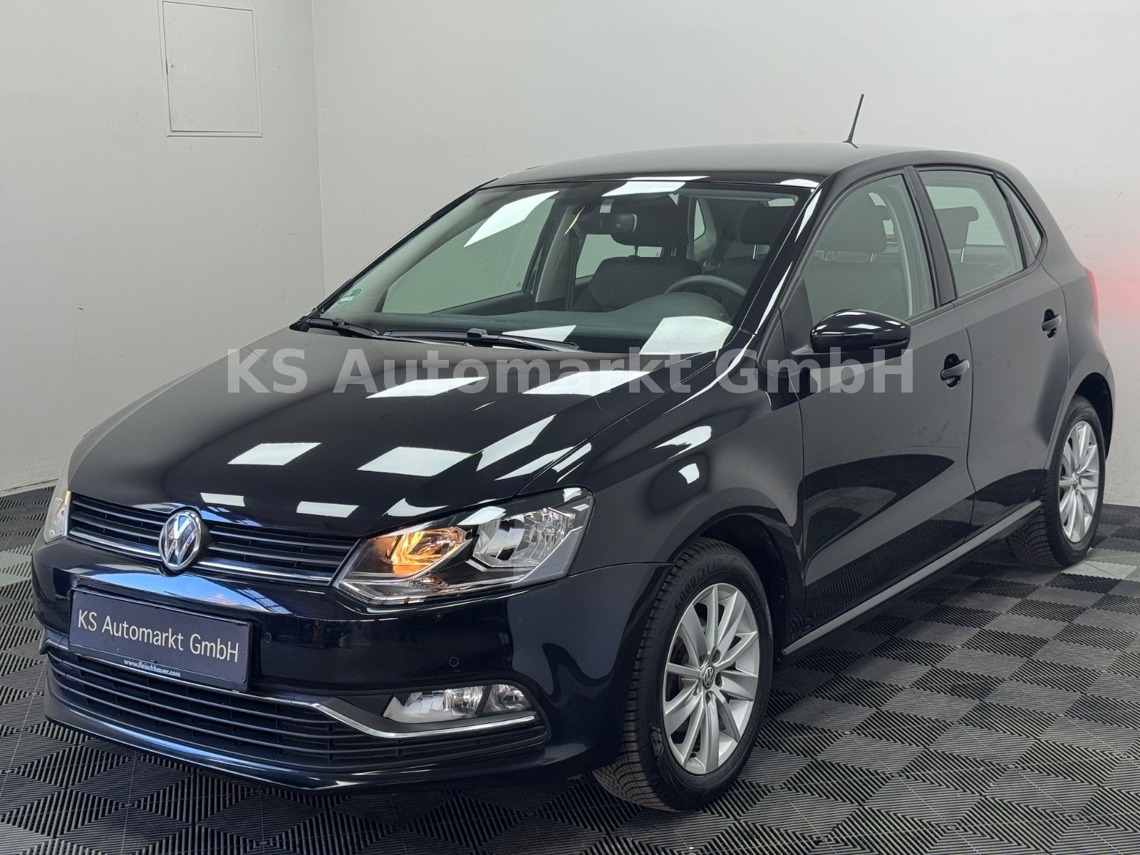 VW Polo