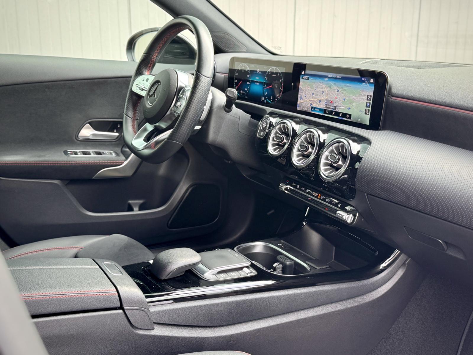 Mercedes-Benz A-Class AMG-Line *LED CAM STANDHEIZUNG*, миниатюра 20