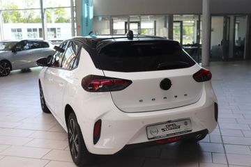 Fotografie 9 des Opel Corsa 1.2 Direct Injection Turbo GS