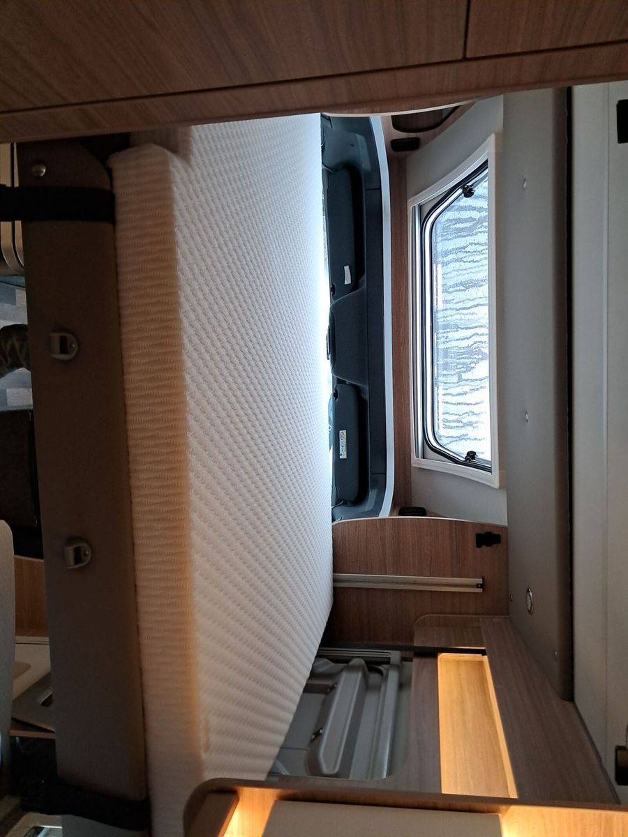 Fahrzeugabbildung Weinsberg CaraCompact Suite MB EDITION PEPPER 640 MEG AHK