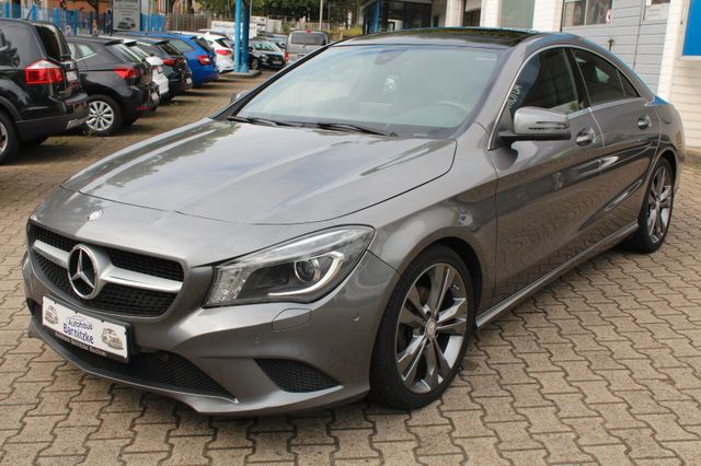 Mercedes-Benz CLA 200* Xenon * Pano * Navi * AHK * PDC * Klima