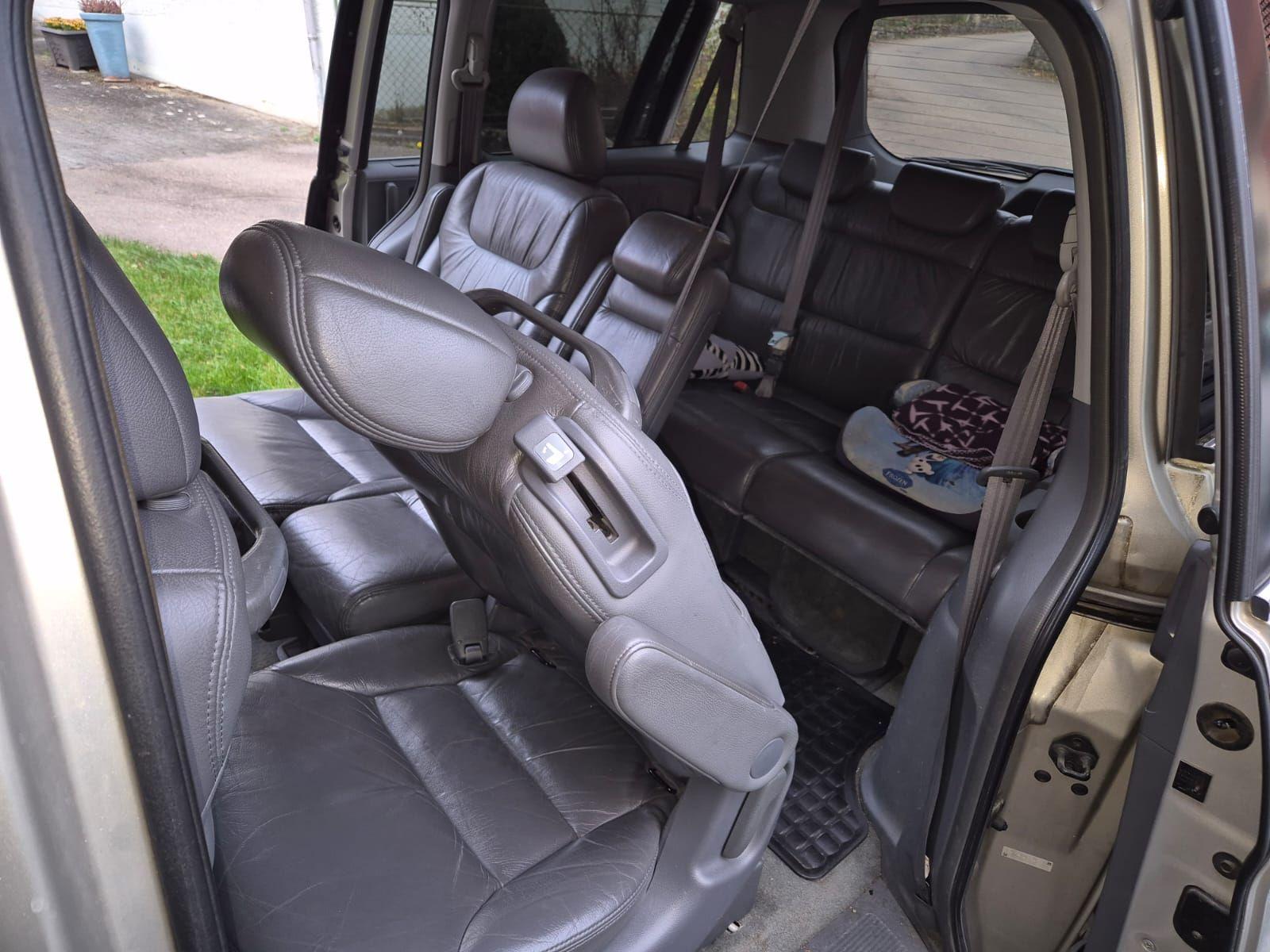 Honda Odyssey 2006 — photo 12