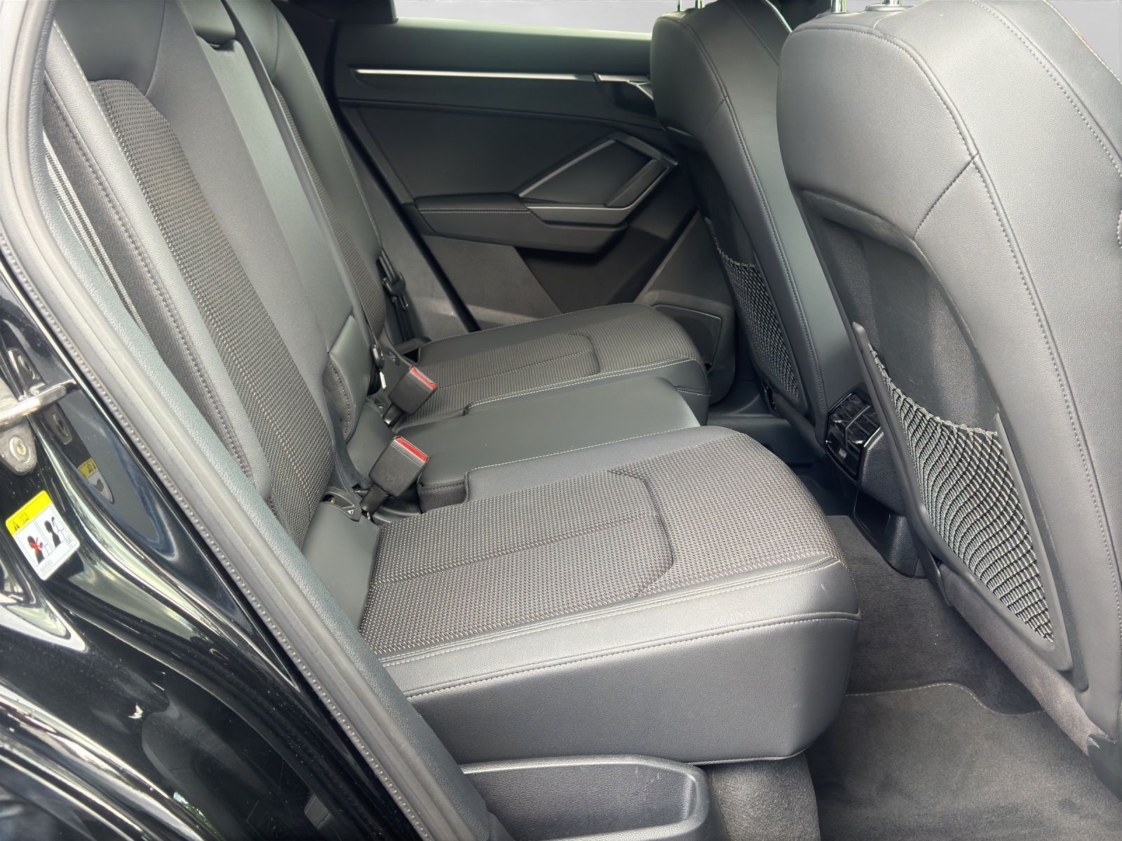 Audi Q3 Sportback 45 TFSIe S LINE PANO LED LM20 SONOS foto 6