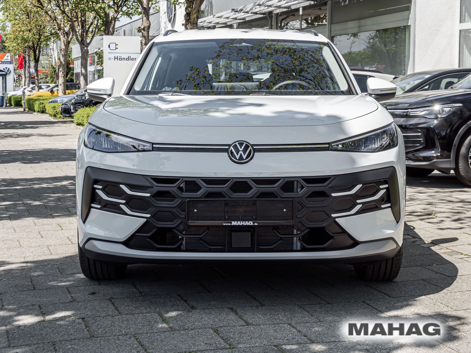 Volkswagen T-Roc - Bild 5