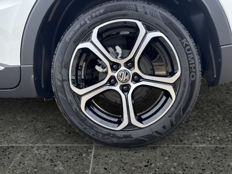 MG ZS