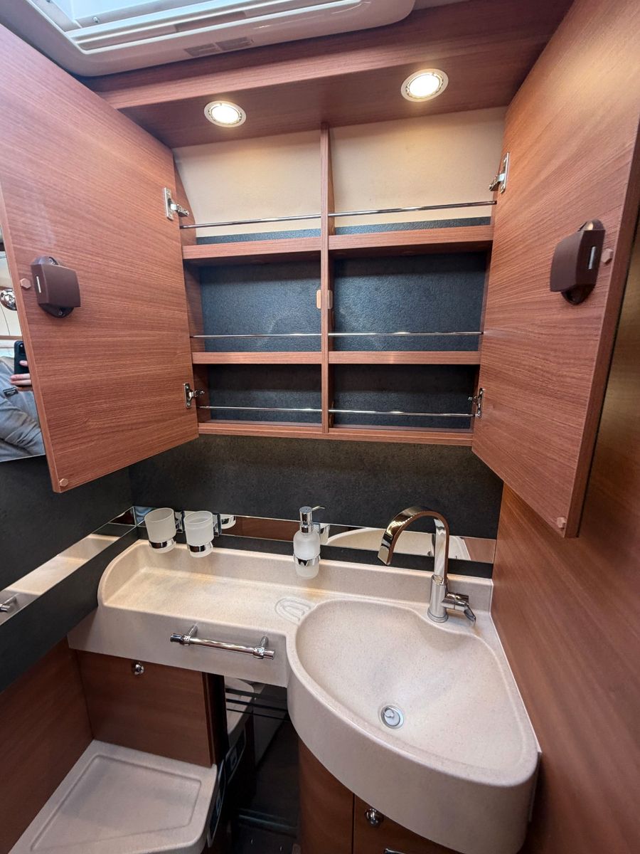 Fahrzeugabbildung Carthago chic c-line I 4.9 LE