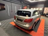 Mercedes-Benz B 180 - Mercedes-Benz B 180 in Leverkusen