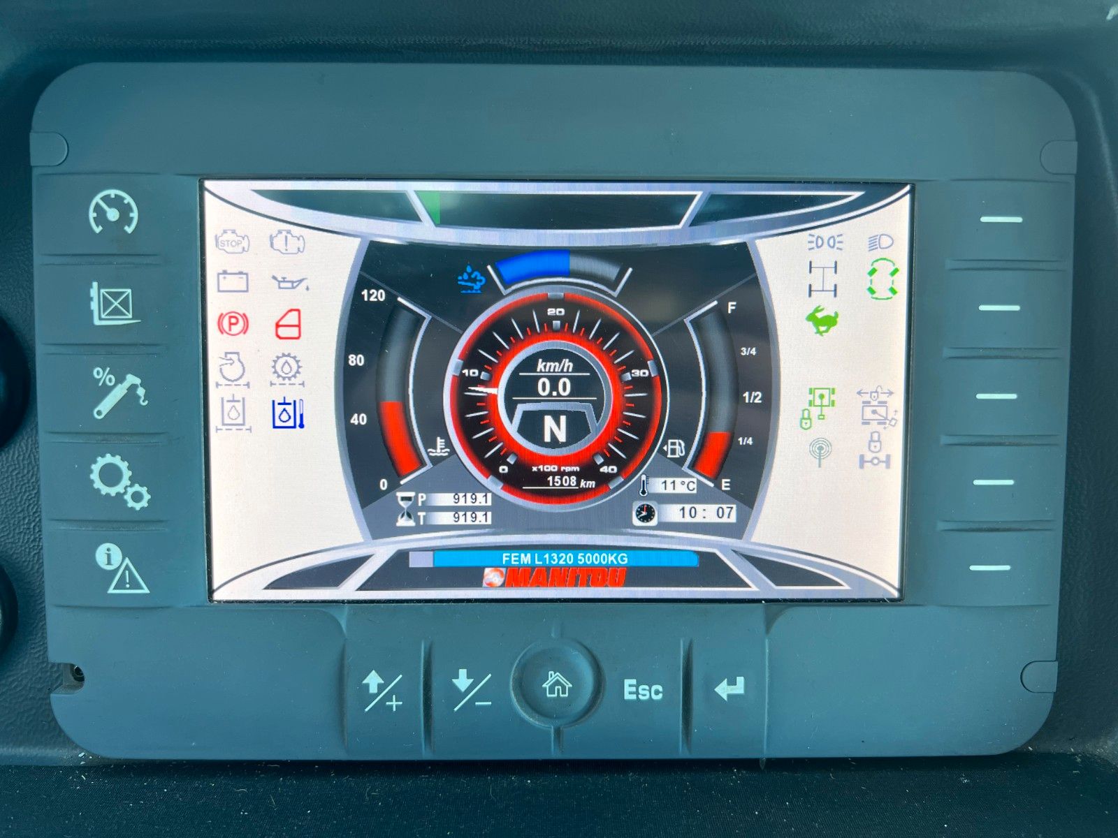 Fahrzeugabbildung Manitou MRT 2550 + / nur 919h! / Funk / Korb / Winde