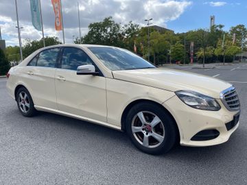 Mercedes E 220 - 4