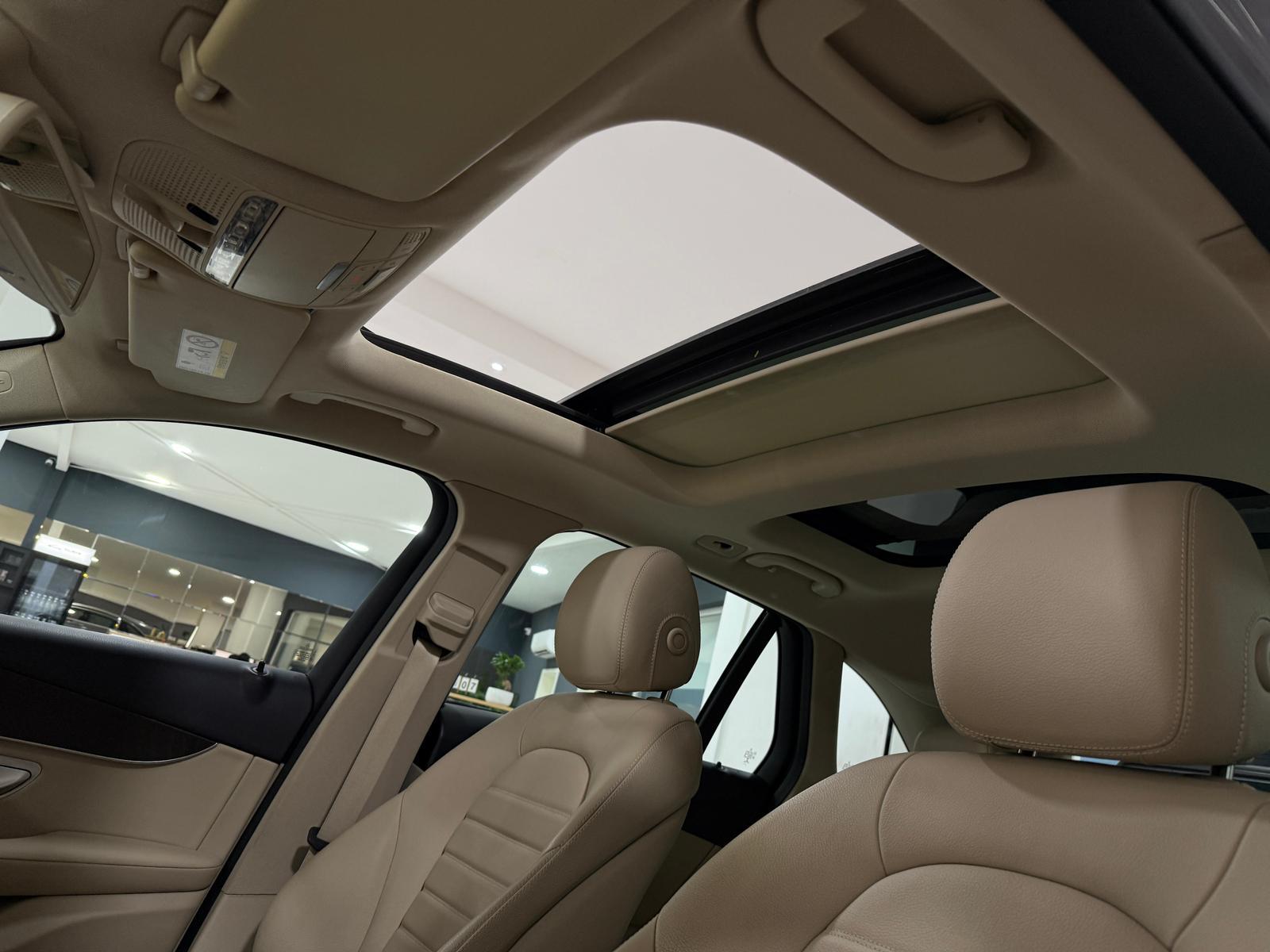 Mercedes-Benz GLC 250 4M 9G LUXURY*LEDER-BEIGE*PANO*360*DISTR*