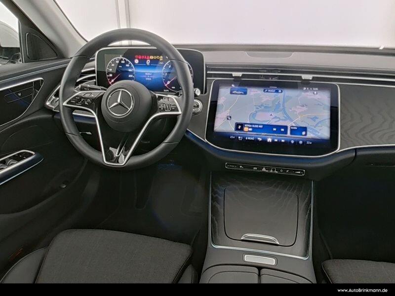Mercedes-Benz E 220 d AVANTGARDE/LED/KAMERA/TOTW/SPURHSHZ