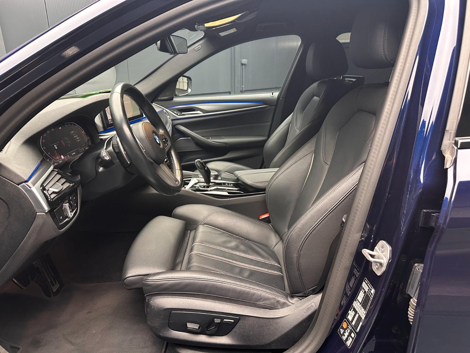 BMW 530d touring xDrive M-Sport *TV-Fond*19Zoll*INNO