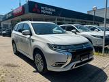 Mitsubishi Outlander PHEV Top 4WD - Mitsubishi Outlander in Essen