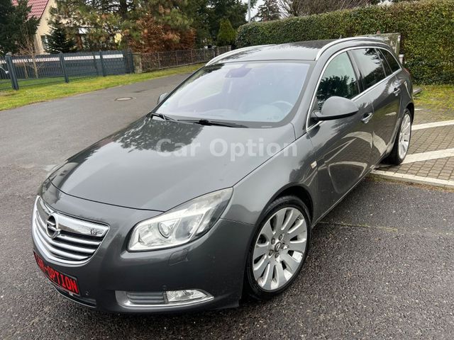 Opel Insignia A Sports Tourer Cosmo/Leder/Navi/Xenon