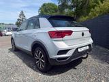 Volkswagen T-Roc Style/PANO/AHK/NAVI/BT/SHA/SHZ/ - Volkswagen T-Roc: Kleinwagen