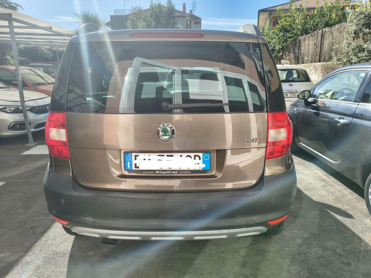 Skoda Yeti 2011 — interior