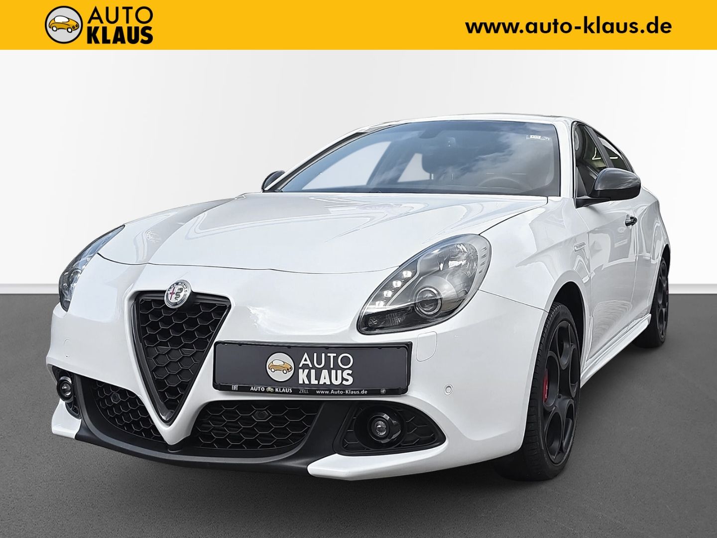 Gebrauchtwagen Alfa Romeo Giulietta Giulietta Super Bi-Xenon Navi Brembo Sitzheizung in Zell/Mosel