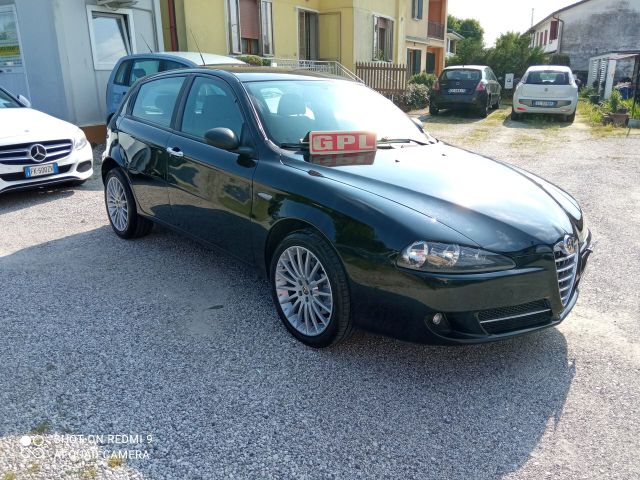 Alfa Romeo 147 1.6 16V TS 5 porte GPL Progressio