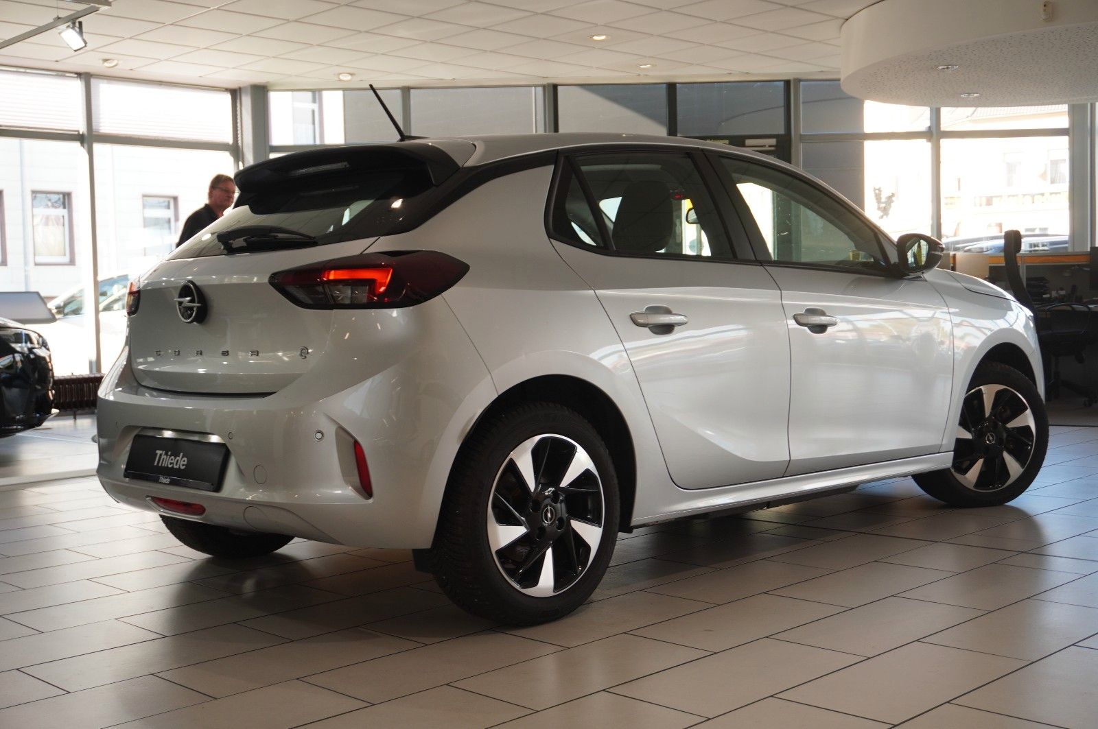 Fahrzeugabbildung Opel Corsa-e "FACELIFT" 3-PHASIG EDIT. NAVI/LED/DAB+