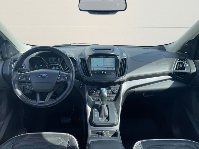 Ford Kuga Vignale 2.0 TDCi+ACC+AHK+Pano+Sony+Allrad