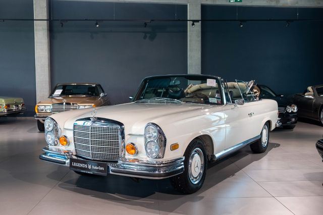 Mercedes-Benz 250 SE