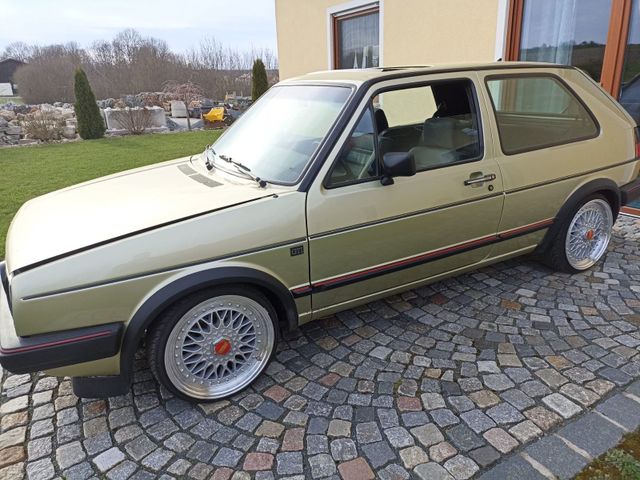 Volkswagen VW Golf 2 GTI 16v Pl