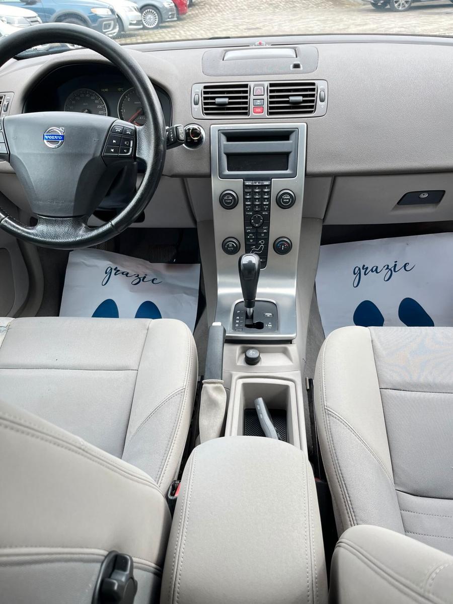 Volvo V50 2007 — photo 12