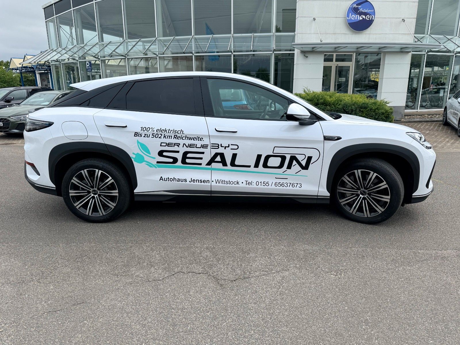 BYD SEALION 7