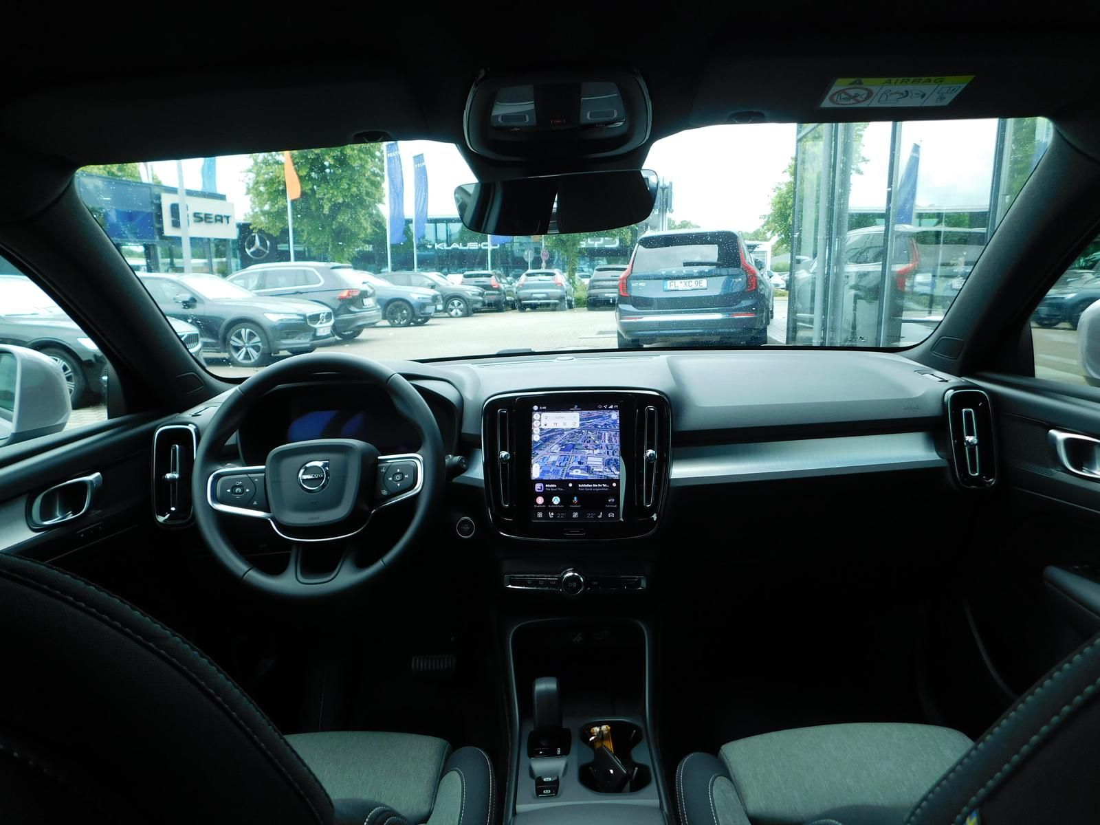 Fahrzeugabbildung Volvo XC40 B3 Core