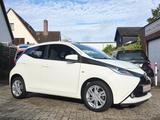 Toyota AYGO AUTOMATIK X-PLAY Team D KAM/NAV/BT/USB/4TRG - Toyota: Automatik, Aygo