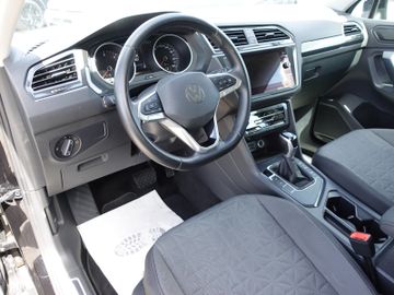 Volkswagen Tiguan - 9