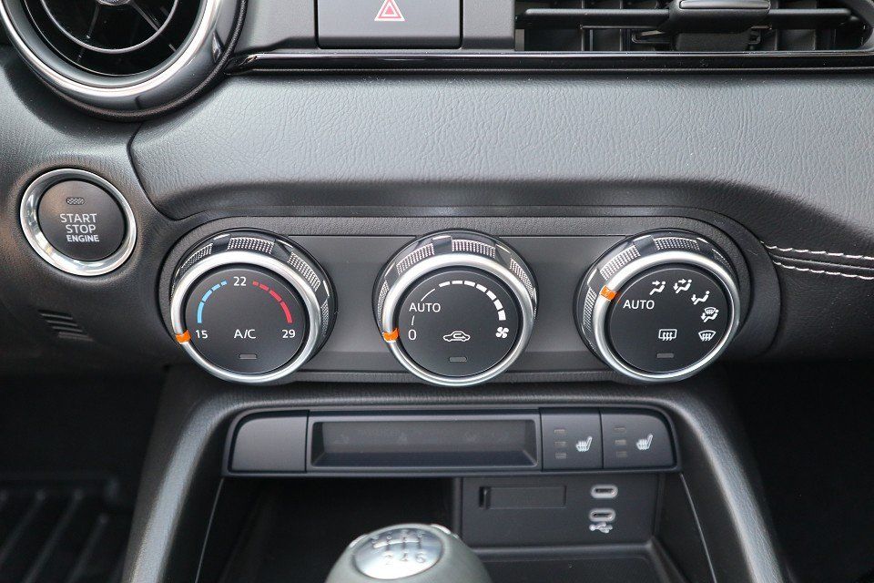 Fahrzeugabbildung Mazda MX-5 Exclusive-Line G-132 LEDER NAVI ACAA BOSE R