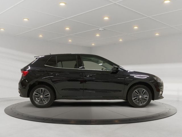 Fabia Drive 70 kW KLIMAAUTO PDC LED TEMPOMAT
