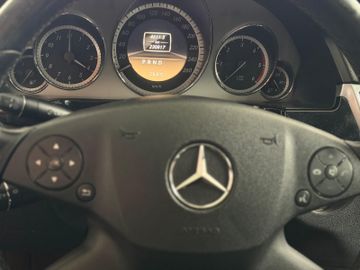 Mercedes E 200 - 7