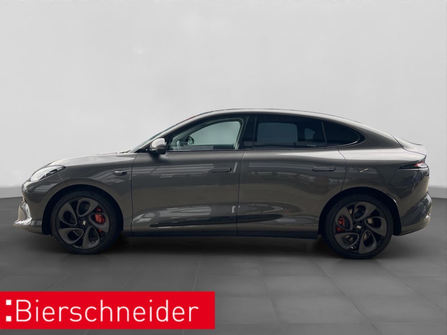 MG IM 6 Performance AWD Drivers Pakage imagem 3