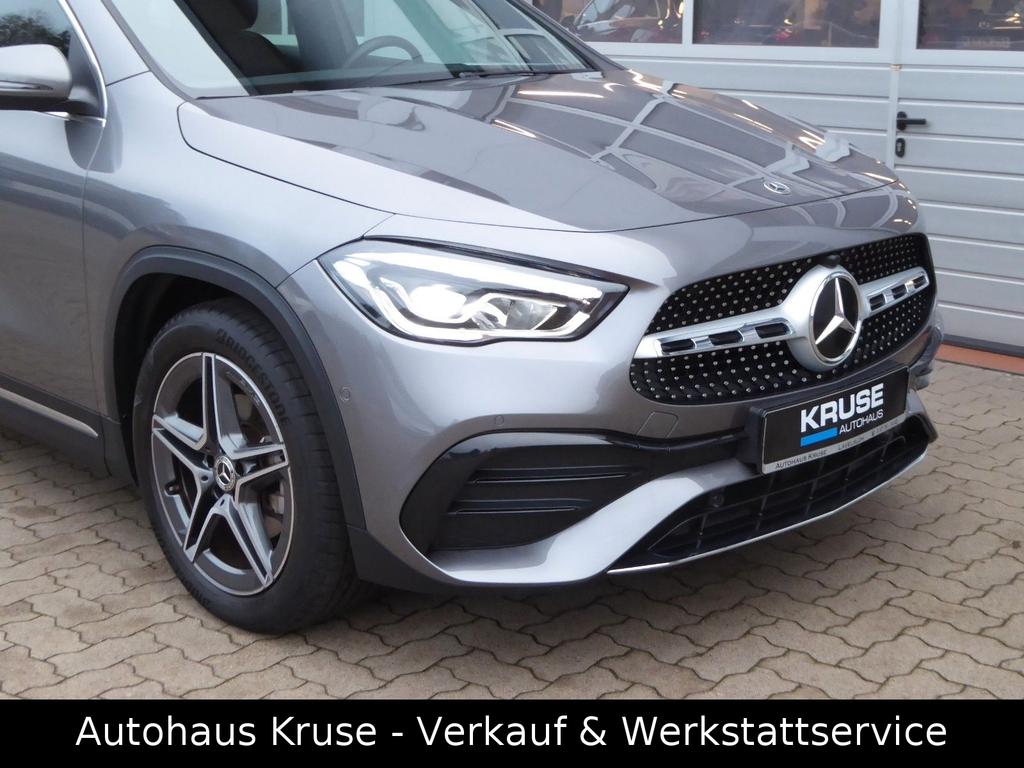 Mercedes-Benz GLA 200
