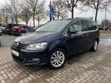 Volkswagen Sharan 2.0 TSI Highline DSG 6-Sitze Pano ACC Kam - Volkswagen Sharan: Automatik