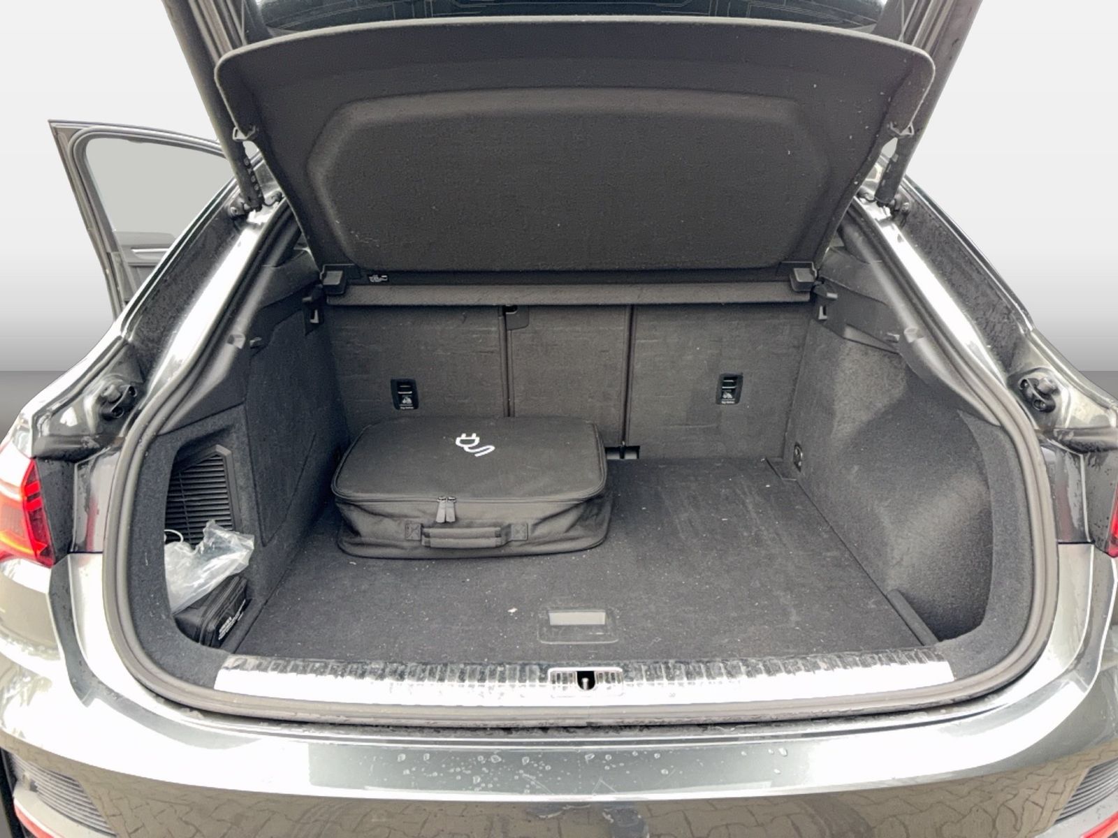 Audi Q3 Sportback 45 TFSI e S tronic S line Matrix|LM foto 12
