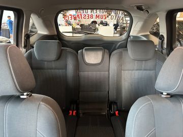 Ford Grand C-Max Grand *PDC*Klima*Navi*SitztHZ*Tempo*