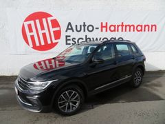 VW Tiguan 2.0 TDI Life DSG LED Navi Ahk Rfk ACC 17' VW Tiguan 2.0 TDI Life DSG LED Navi Ahk Rfk ACC 17'