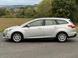 Ford Focus Titanium*Sitzheizung*Navi*Tüv 07.26*Servic - gebrauchte Ford Focus aus dem Jahr 2013