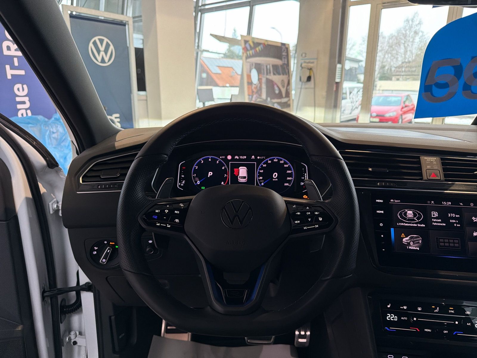 Tiguan R 4M Navi PANO Harman Akrapovic R