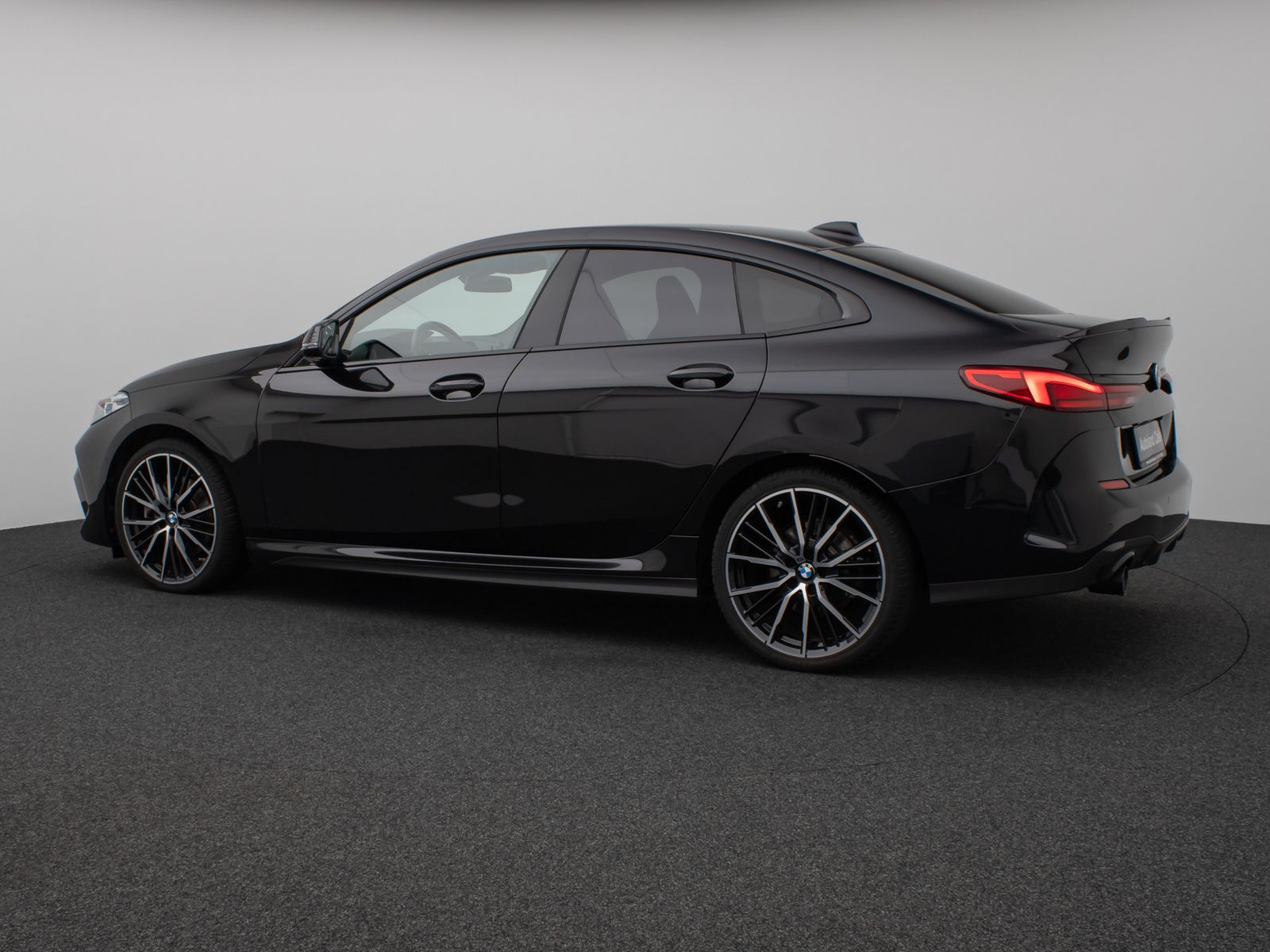 Fahrzeugabbildung BMW 220i Gran Coupé M Sport Kamera DAB HiFi 19Zoll