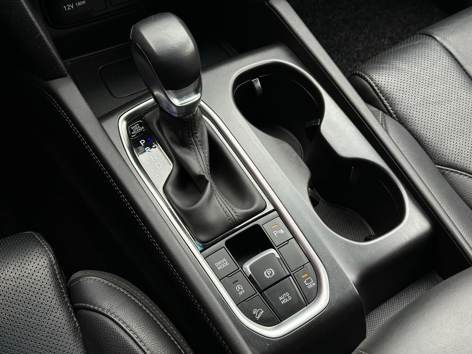 HYUNDAI SANTA FE 2.2CRDi PREMIUM SEVEN 4WD* LED#4xSHZ#LH - Image 16