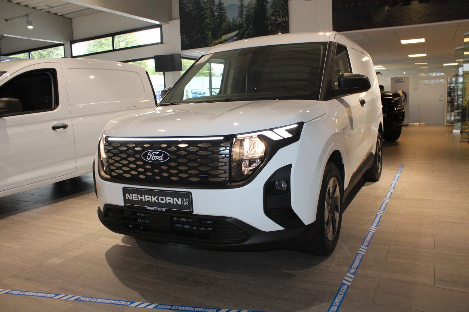 Fahrzeugabbildung Ford Transit Courier 46 kWh Elektromotor Trend SOFORT