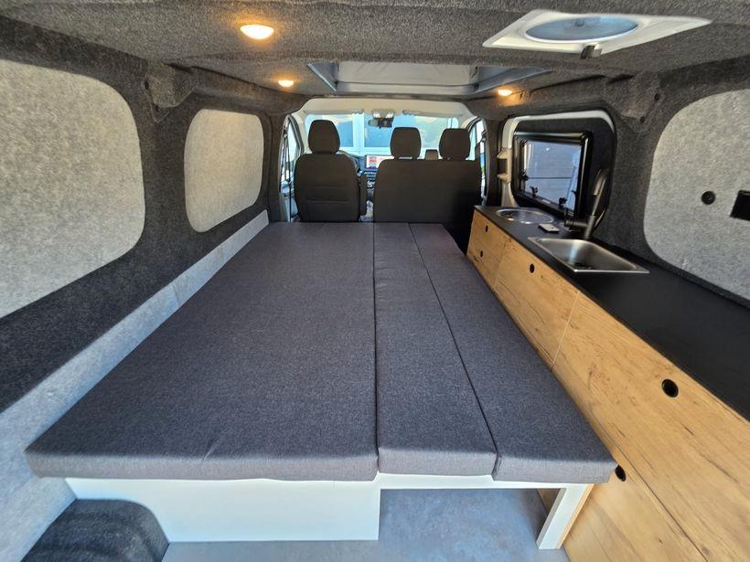 Maxus eDeliver 7 4x4 L2H1 88 kwH Bett Küche ......