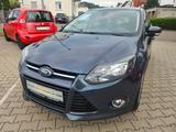 Ford FOCUS*TURNIER*TITANIUM*2.HD*SHZ*KLIMA*1.6*TDCI* - Ford Focus mit Diesel-Antrieb: Kombi, 1.6