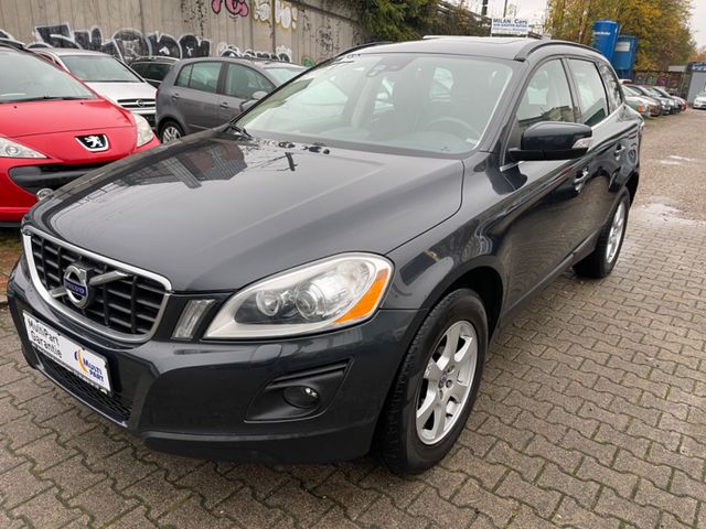 Volvo XC 60 XC60 Momentum AWD