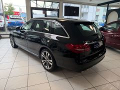 MERCEDES-BENZ C 350 eT Avantgarde Airmatic Distronic+ Pano AHK